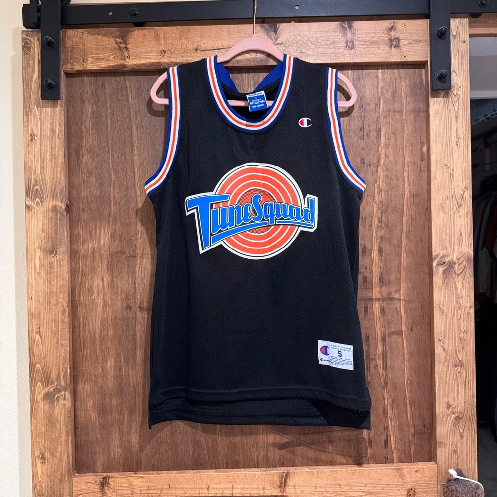 Michael Jordan #23 Jersey Size small